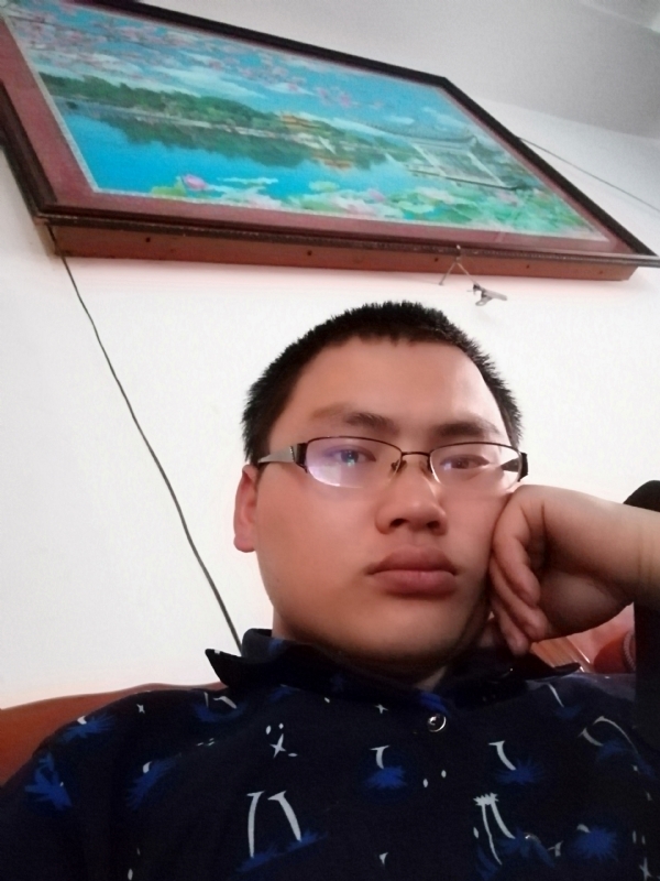 90男孩的第一张照片--顺昌婚介网