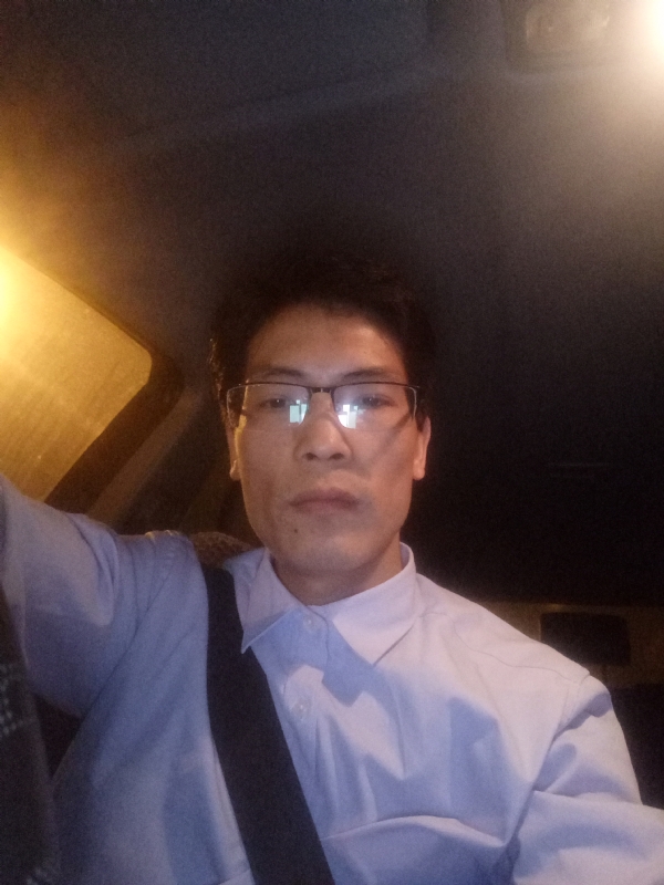 爱也要以诚相待的第三张照片--顺昌婚介网