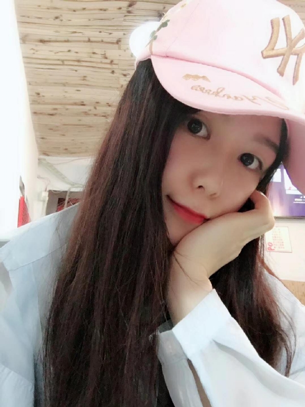 丹丹的第一张照片--顺昌婚介网