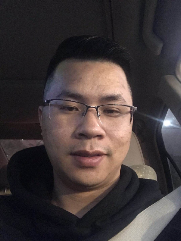心飞扬的第一张照片--顺昌婚介网