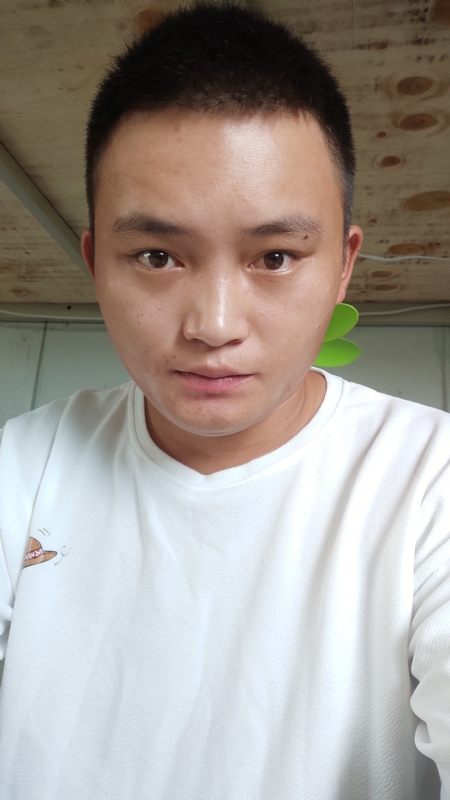 水里面的云呀的第一张照片--顺昌婚介网
