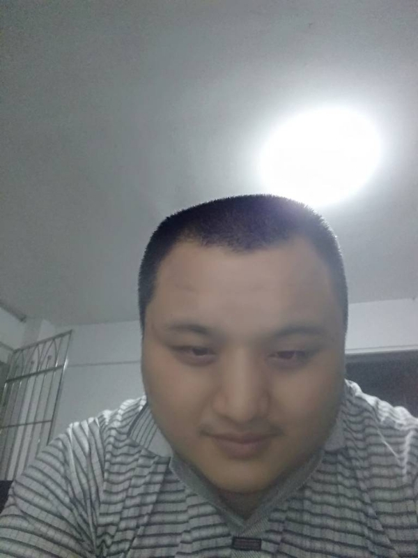 我在机场等艘船的第一张照片--顺昌婚介网
