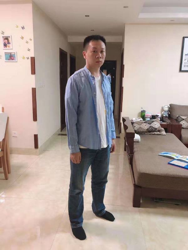 以勒的第一张照片--顺昌婚介网