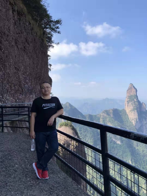 不杵于物的第一张照片--顺昌婚介网