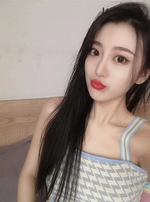 倩倩的第一张照片--顺昌婚介网