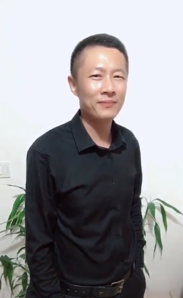 地huhi的第一张照片--顺昌婚介网