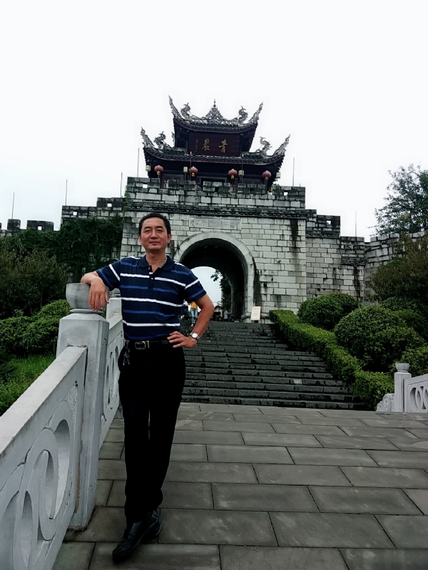 真心的龙的第六张照片--顺昌婚介网