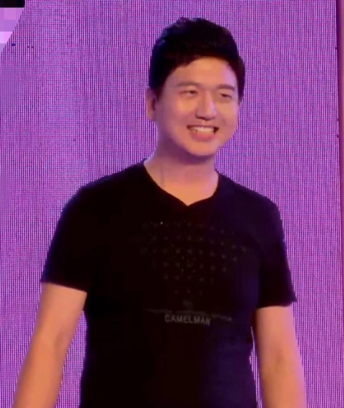 风继续吹的第一张照片--顺昌婚介网