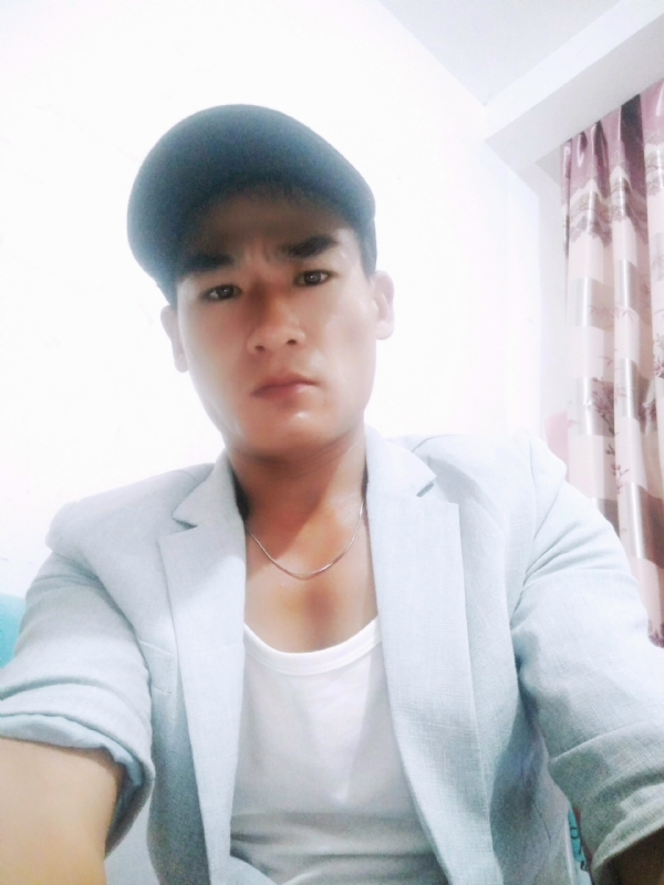 一若千金的第三张照片--顺昌婚介网