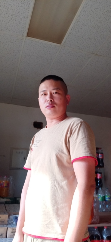 有心人的第三张照片--顺昌婚介网