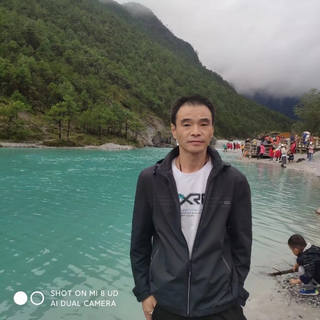 流星的第一张照片--顺昌婚介网