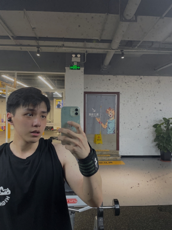想吃猫的鱼的第一张照片--顺昌婚介网