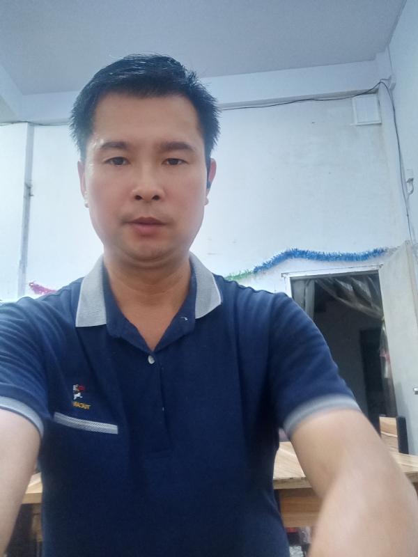 我是自强不息的第一张照片--顺昌婚介网
