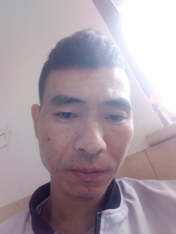 想你的夜的第一张照片--顺昌婚介网