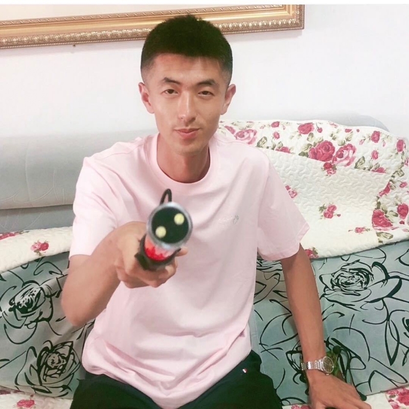 转身留下孤独的她的第二张照片--顺昌婚介网