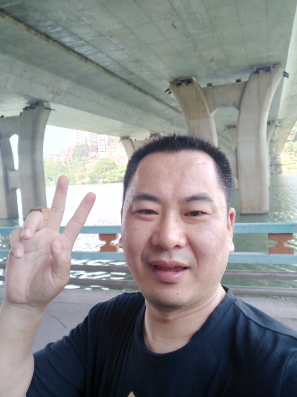 上人的第一张照片--顺昌婚介网
