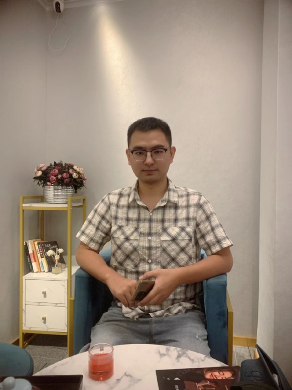 微尘的第四张照片--顺昌婚介网
