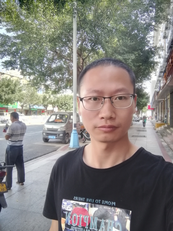老虎的第一张照片--顺昌婚介网