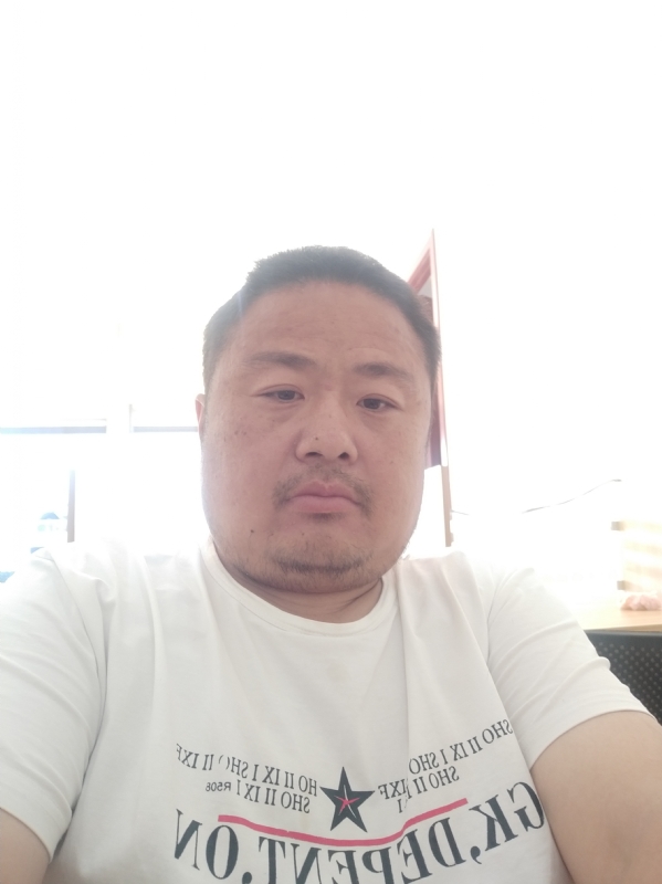 流星隐爱的第一张照片--顺昌婚介网