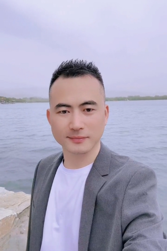 一往情深的第一张照片--顺昌婚介网
