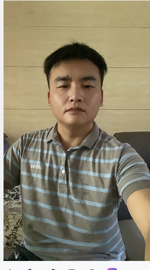 走在红毯那一天的第一张照片--顺昌婚介网
