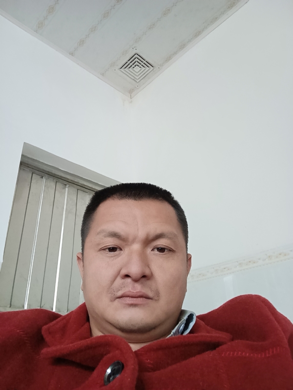 兰成龙的第一张照片--顺昌婚介网