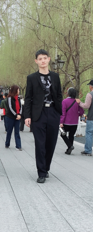 风一样的第一张照片--顺昌婚介网