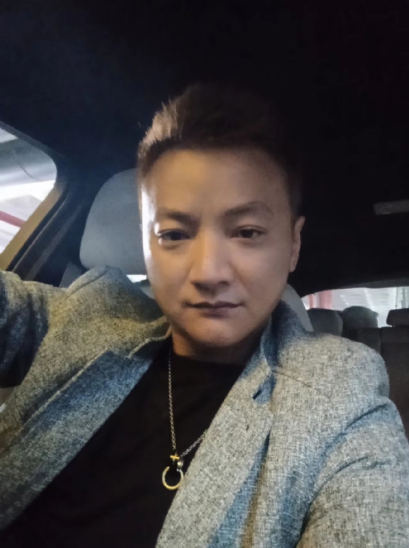 夜、有雨敲窗的第三张照片--顺昌婚介网