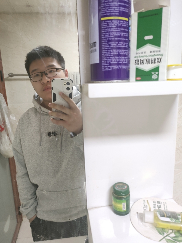 乌鸦坐飞机的第一张照片--顺昌婚介网