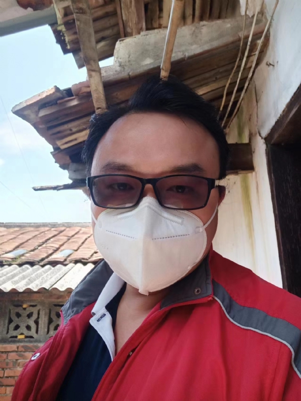 如影随形的第一张照片--顺昌婚介网