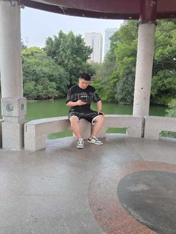 不善挽留的第一张照片--顺昌婚介网