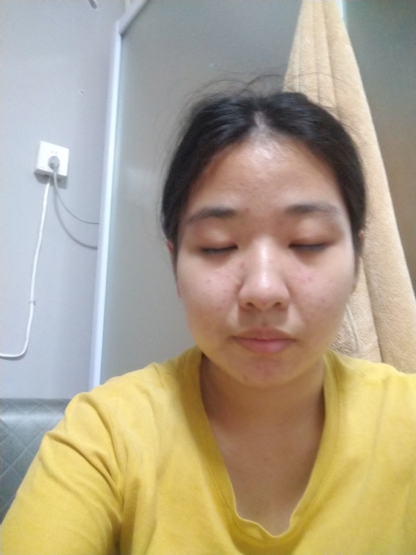 叶子的第一张照片--顺昌婚介网